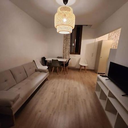 Chez Lian, Belle Maison Villa Beaucaire  Bagian luar foto