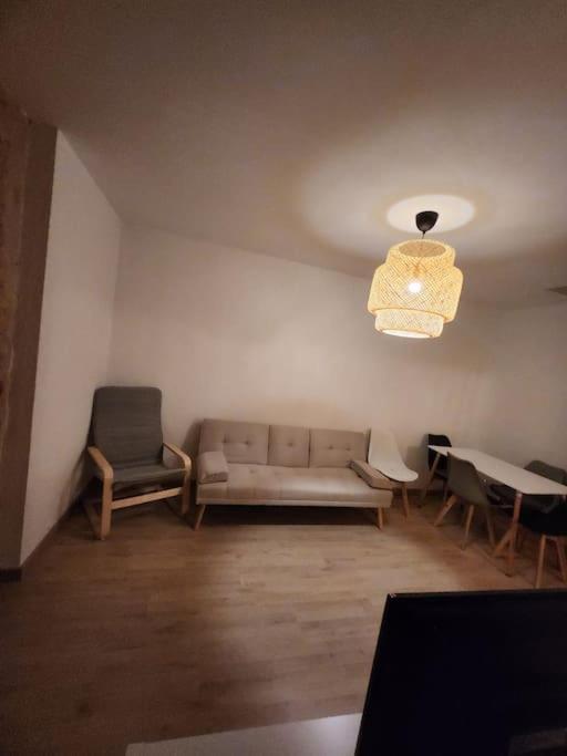 Chez Lian, Belle Maison Villa Beaucaire  Bagian luar foto